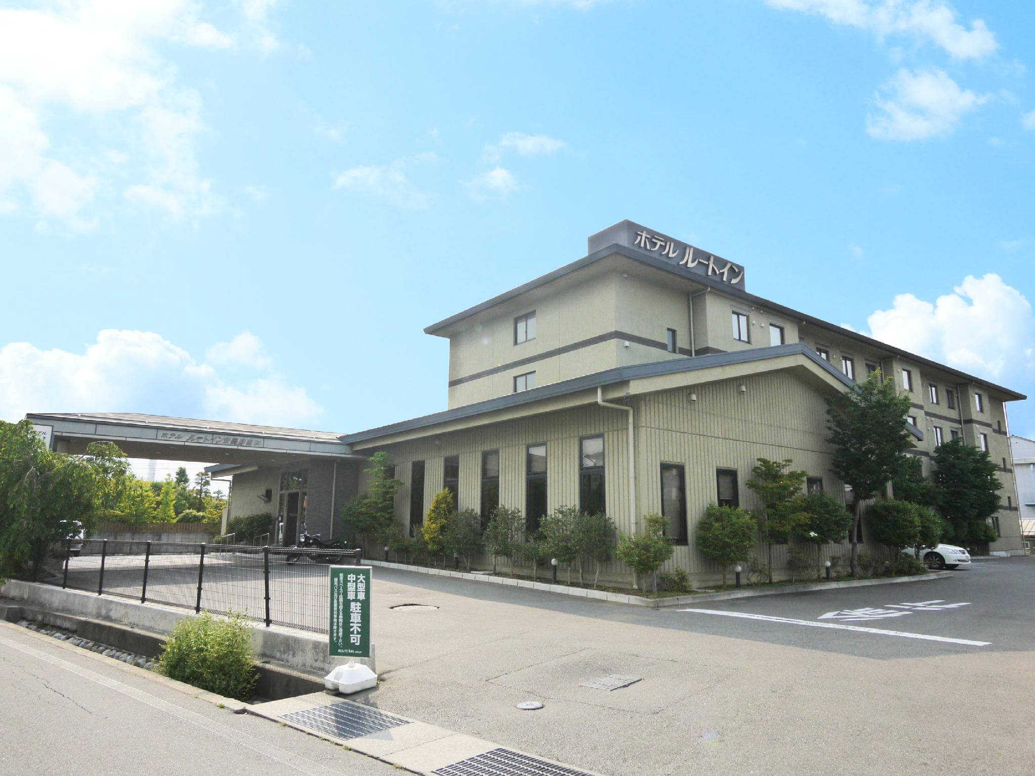 Hotel Route Inn Court Azumino Toyoshina Ekiminami