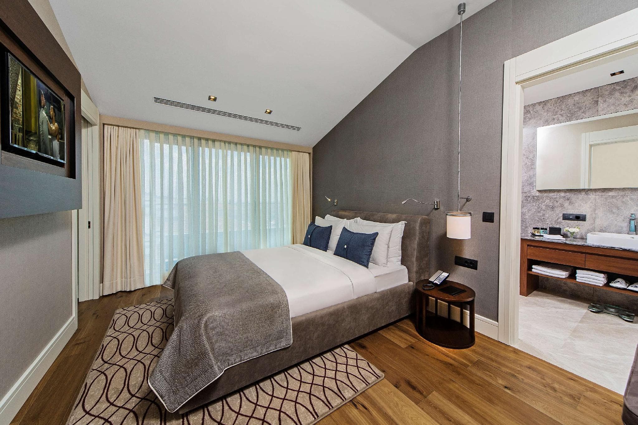 Arts Hotel Istanbul- Special Class