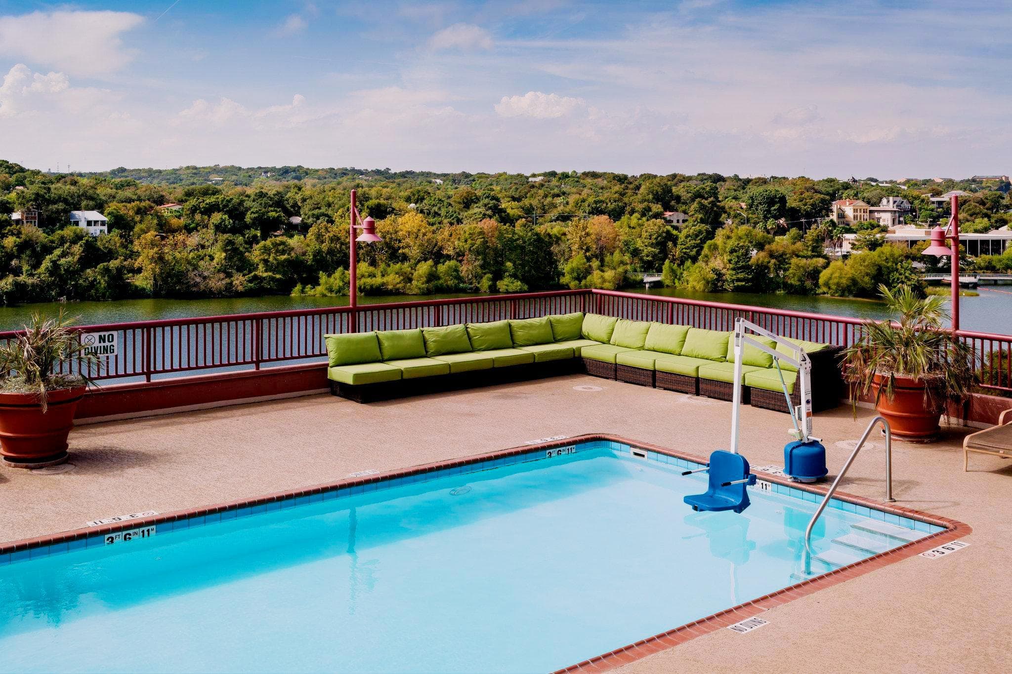 Holiday Inn Austin -Town Lake By IHG