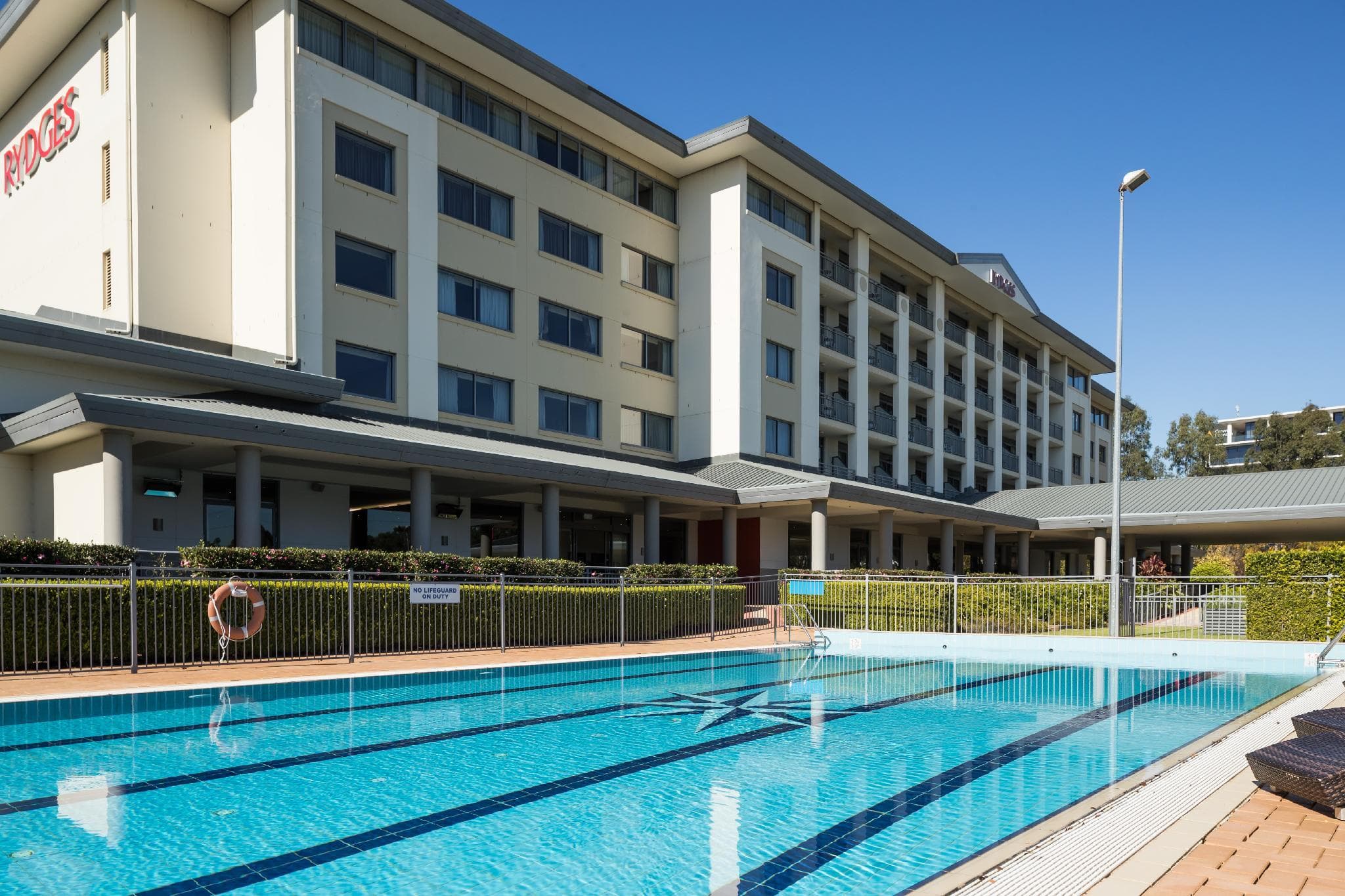 Visy Dior Hotel