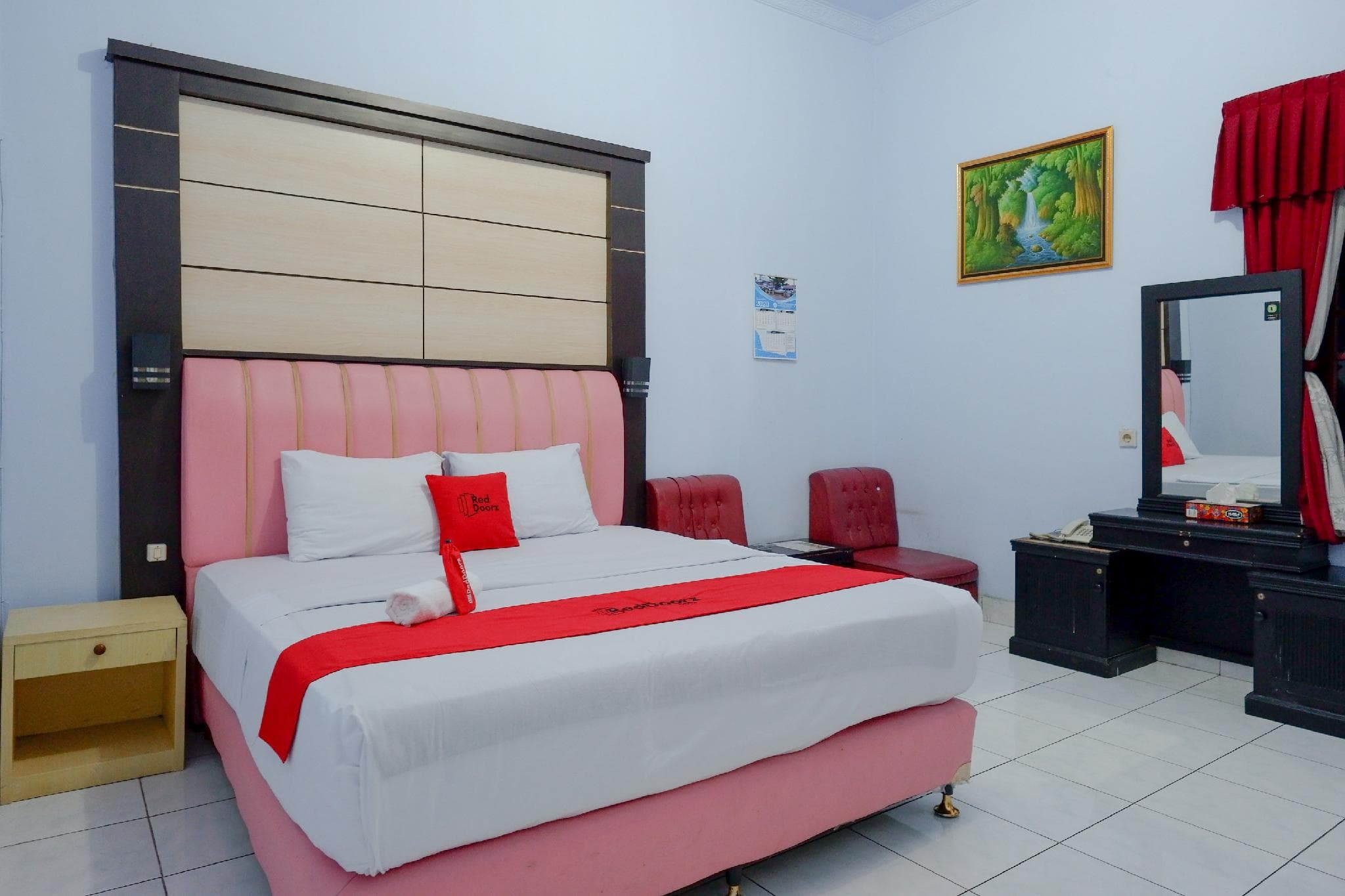 RedDoorz Plus Syariah near Stasiun Pekalongan 2