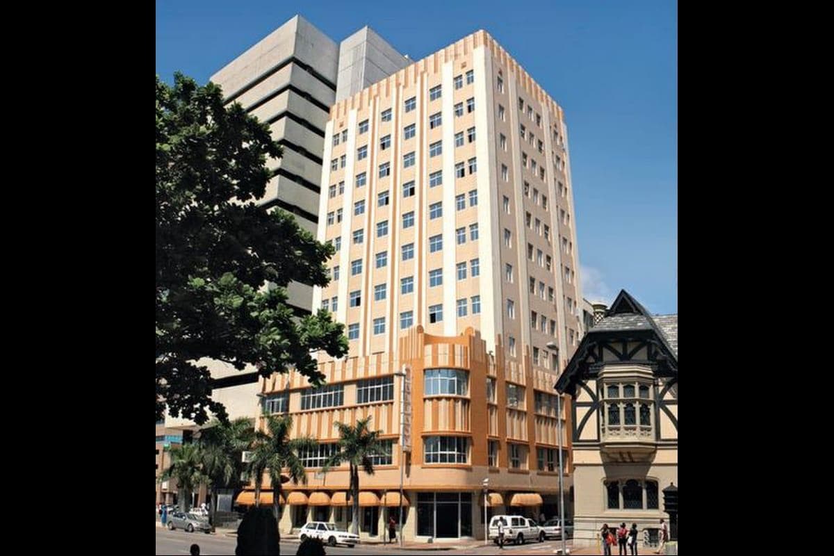 Albany Hotel