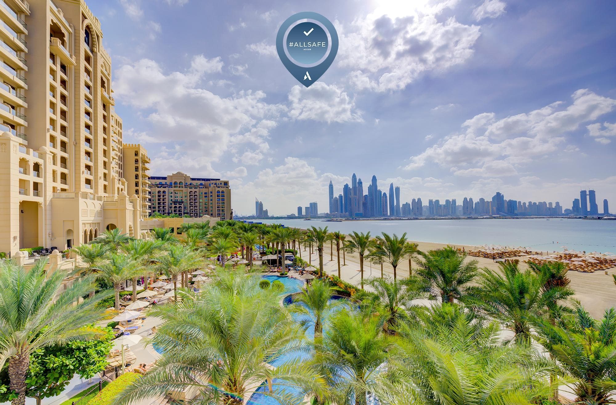 Fairmont The Palm Hotel