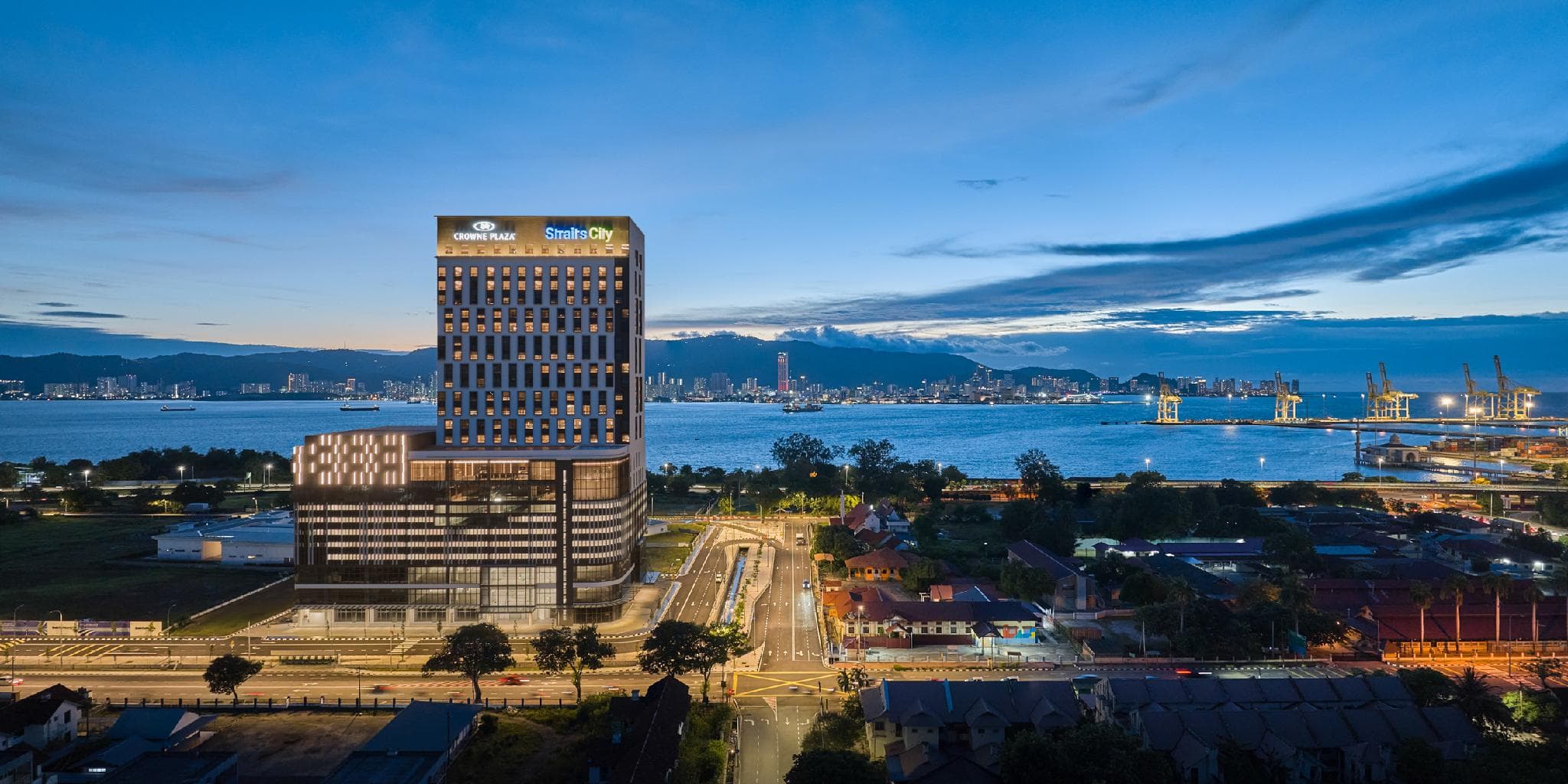 Crowne Plaza Penang Straits City By IHG