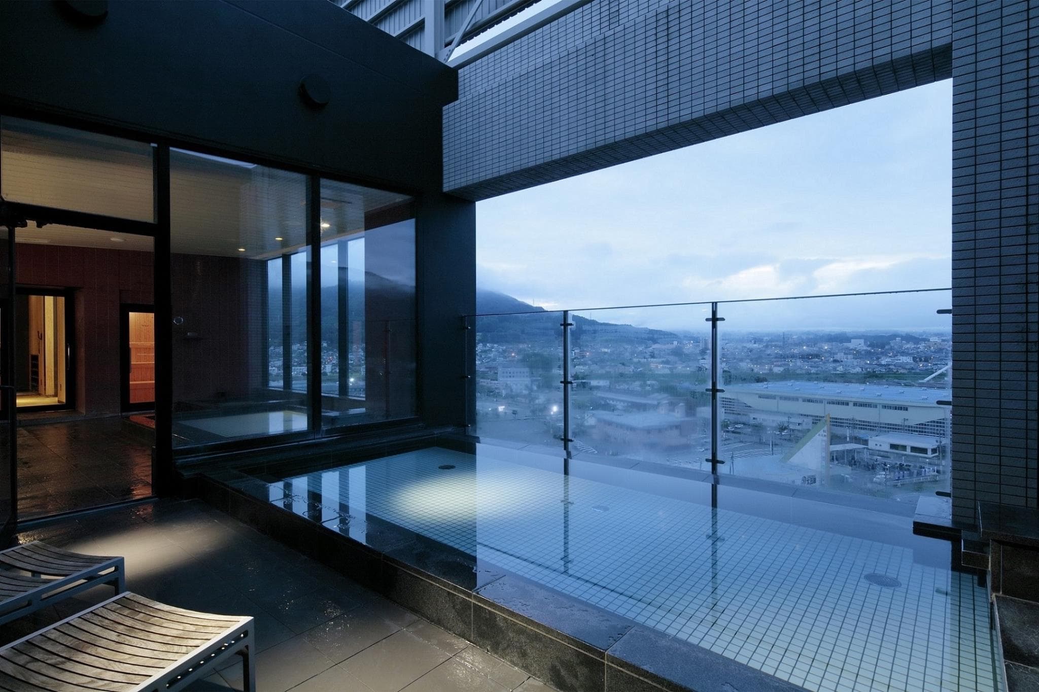 CANDEO HOTELS Chino