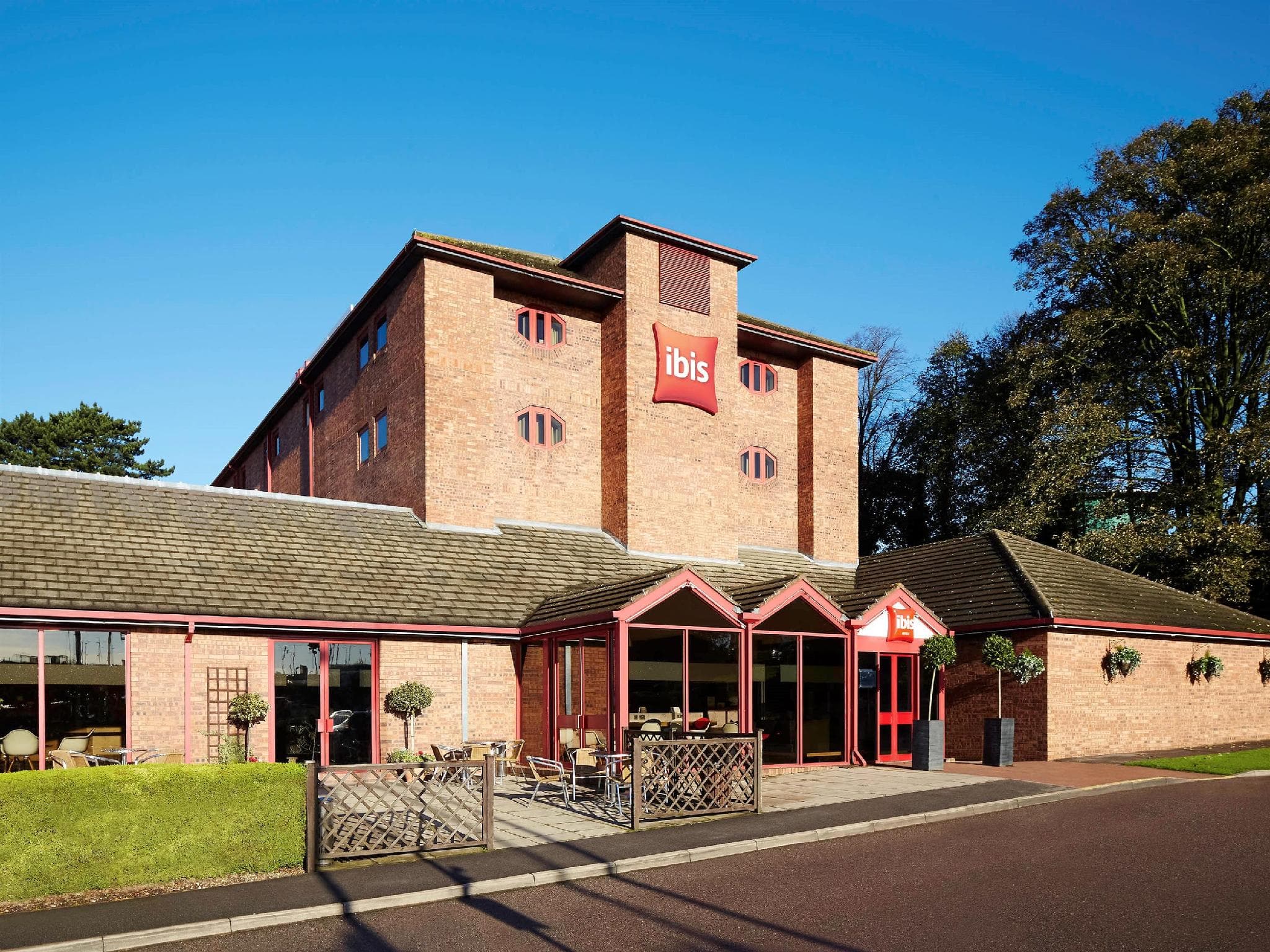 ibis London Luton Airport