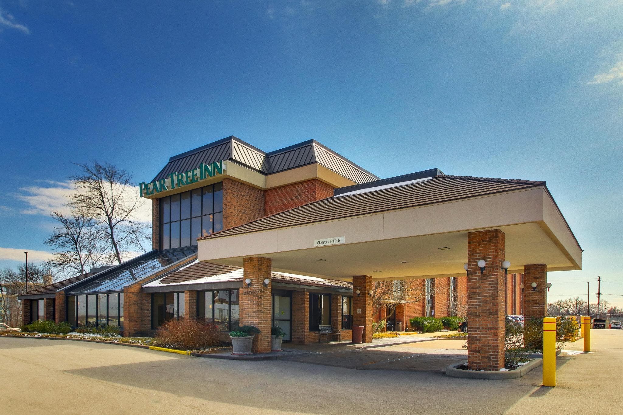 Pear Tree Inn St Louis Airport
