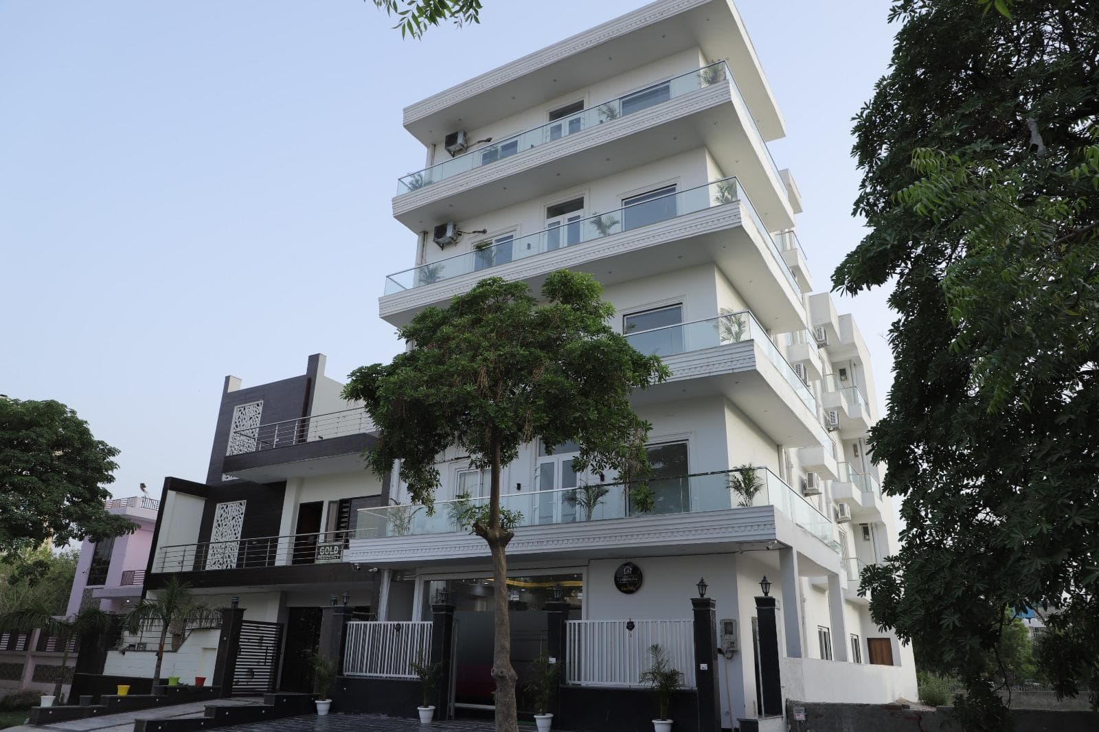 Opulent Inn By Lime Tree Hotels