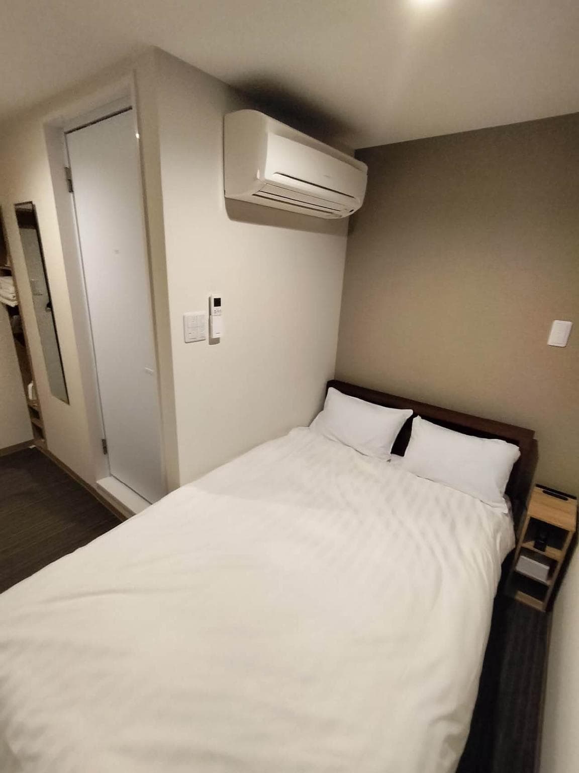 FLY CAT INN Ise