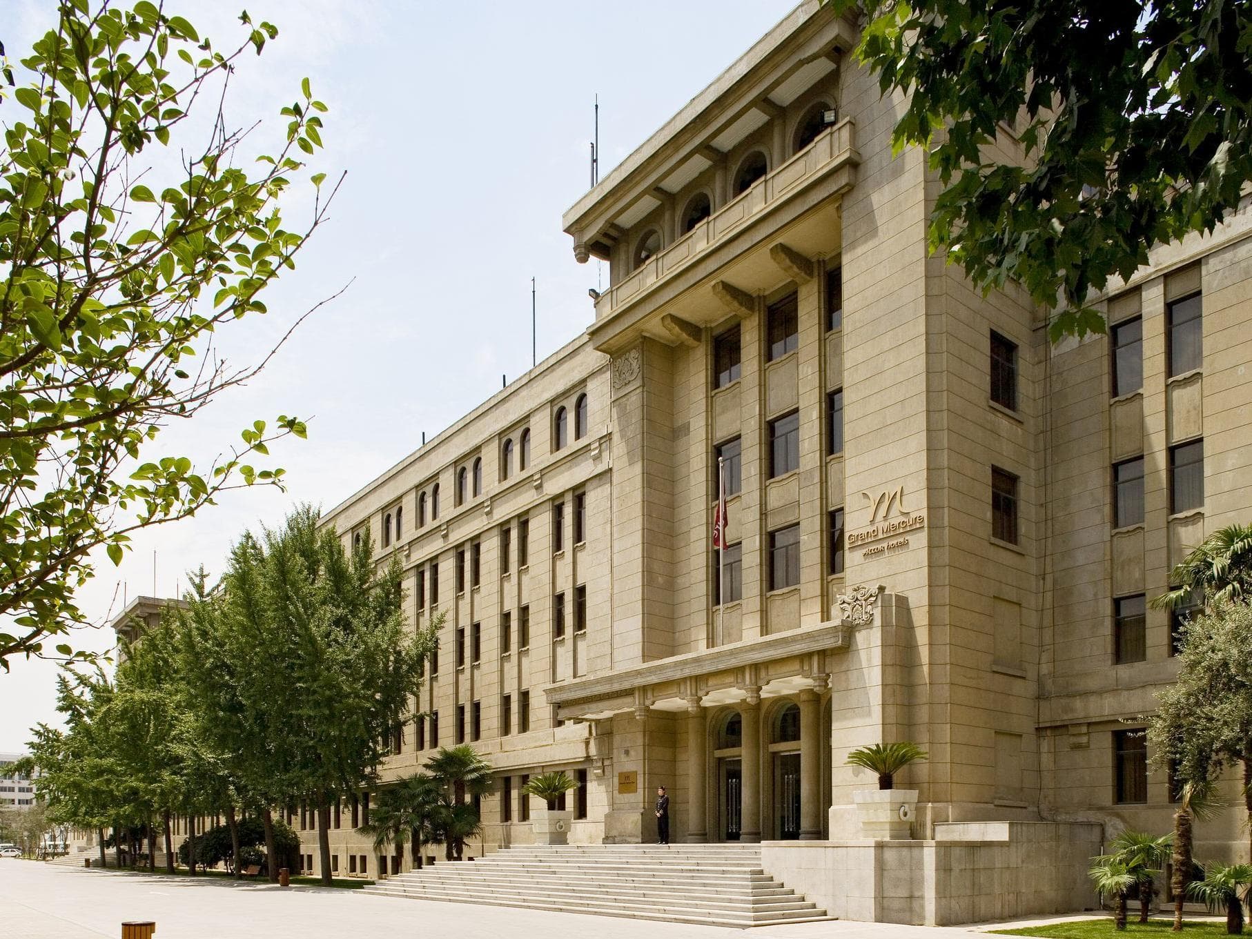 Grand Mercure Xian on Renmin Square
