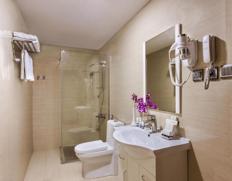 Naviti Warwick Al Khobar