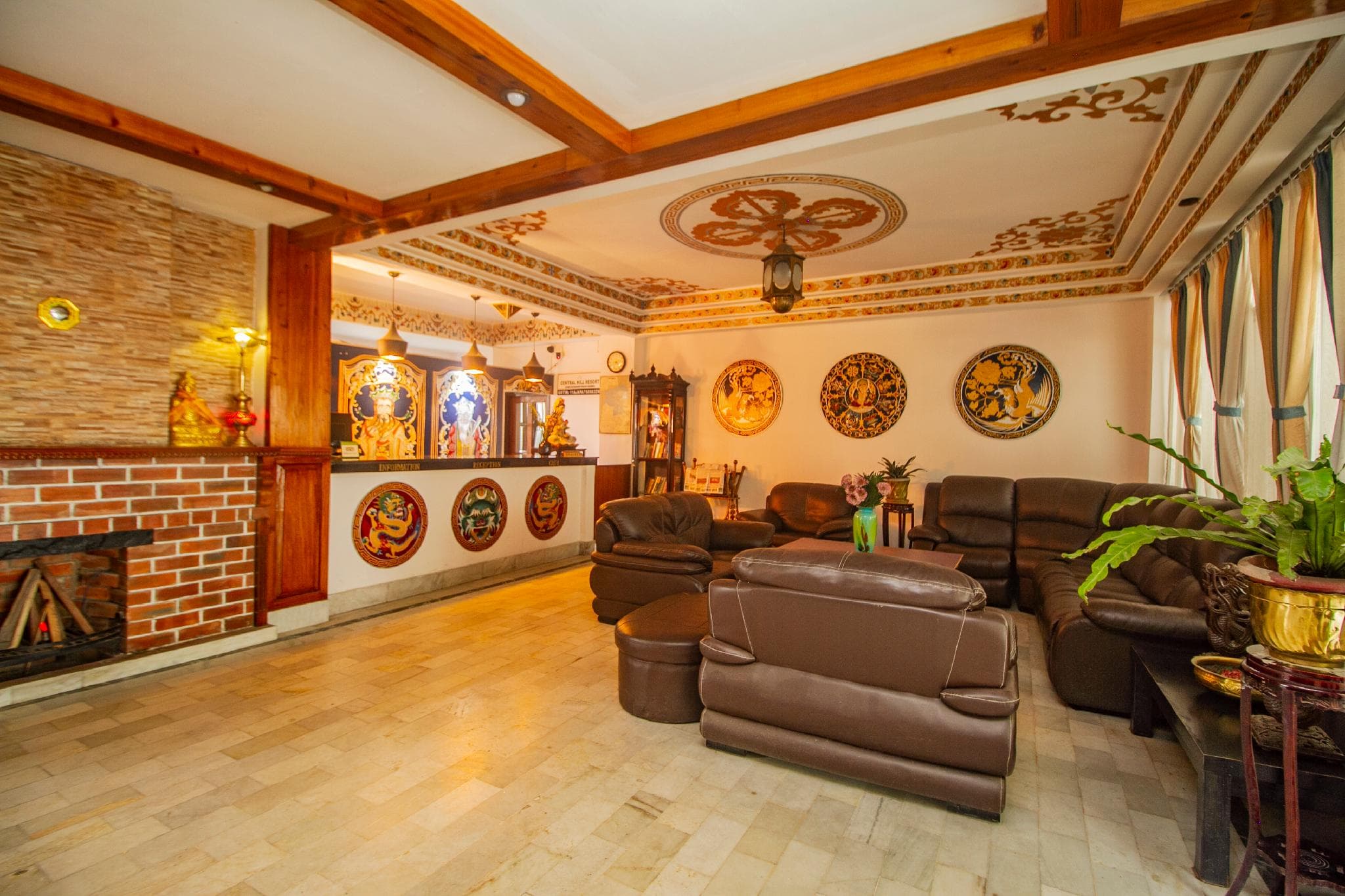 Central Hill Resort - The Mall Road