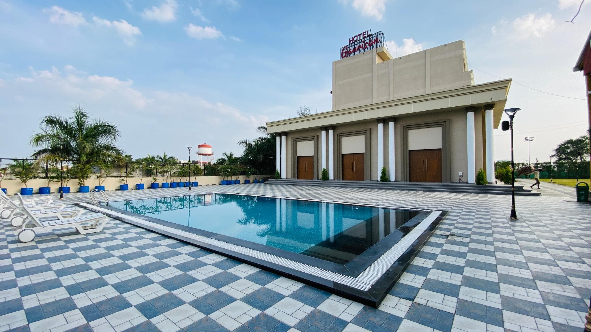 GAURISON HOTEL & RESORTS