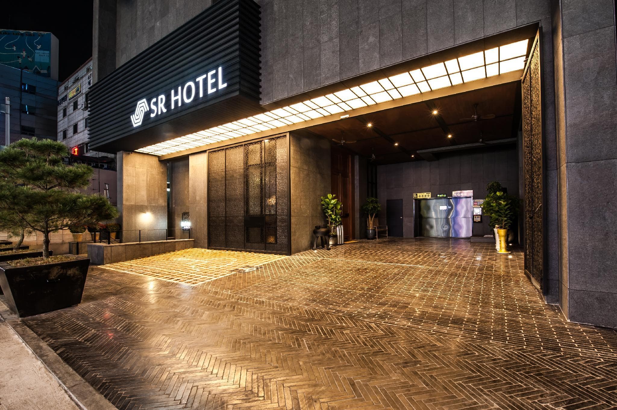 SR hotel Sadang