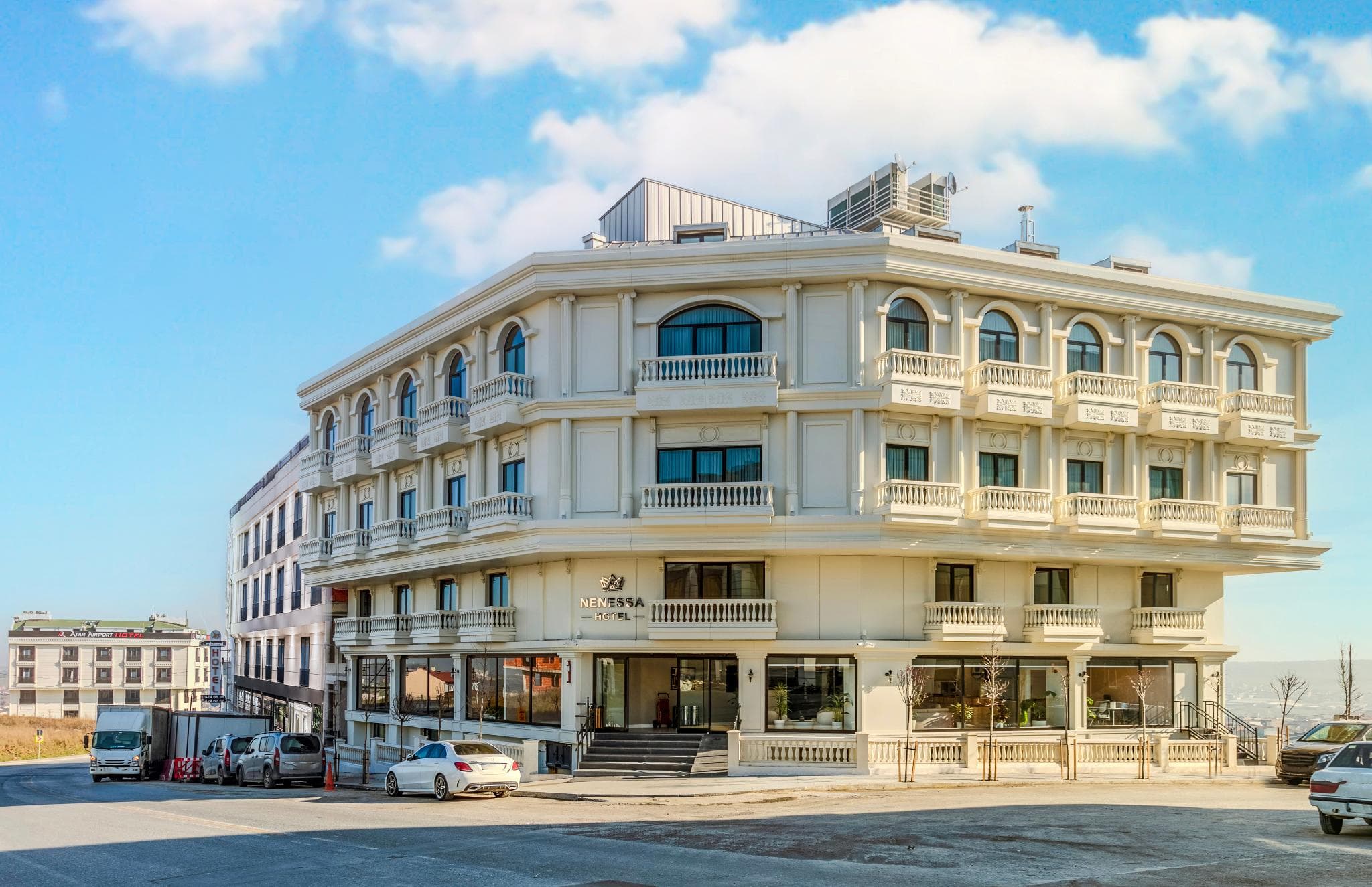 Nenessa Airport Hotel