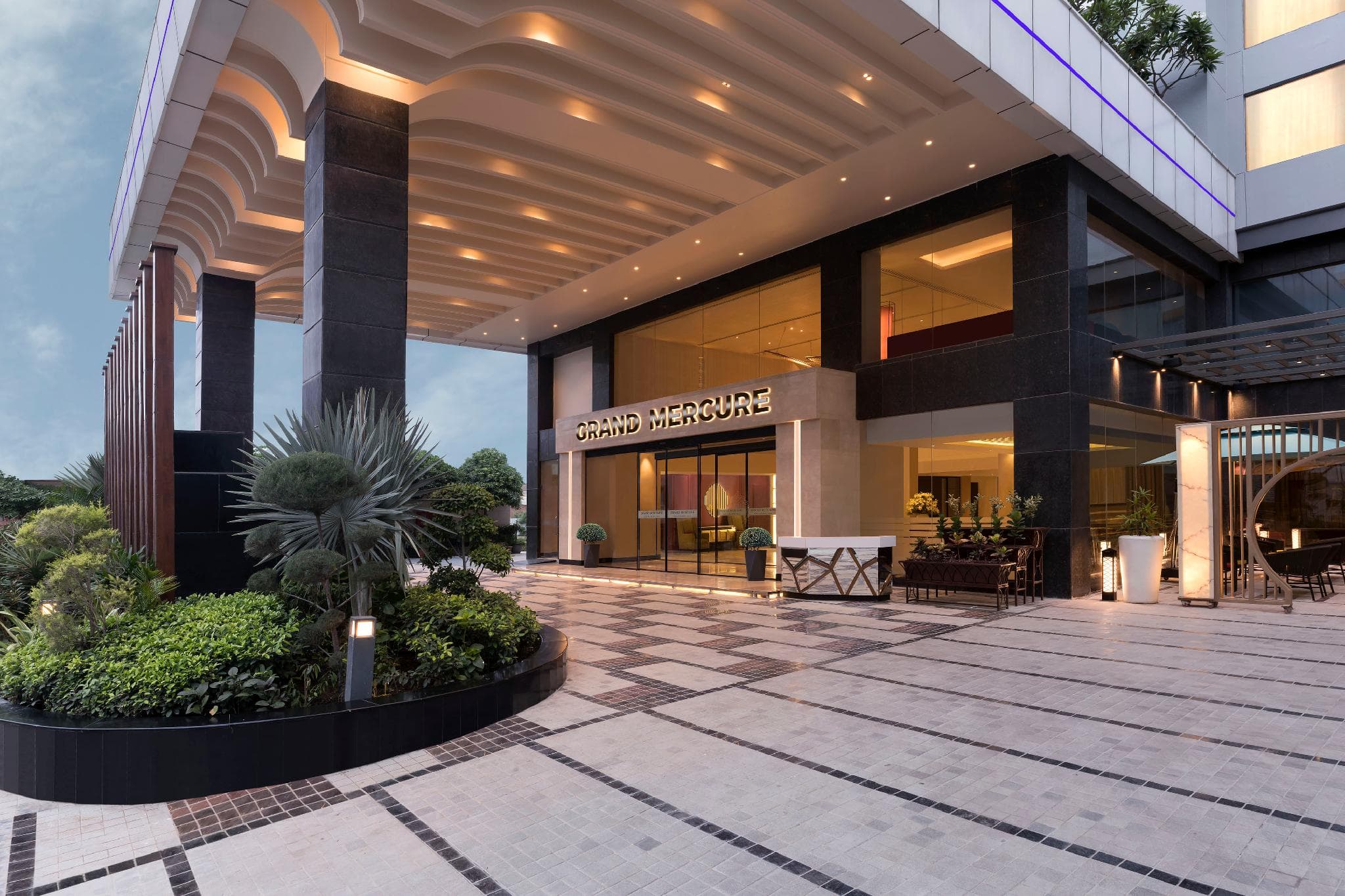 Grand Mercure Agra