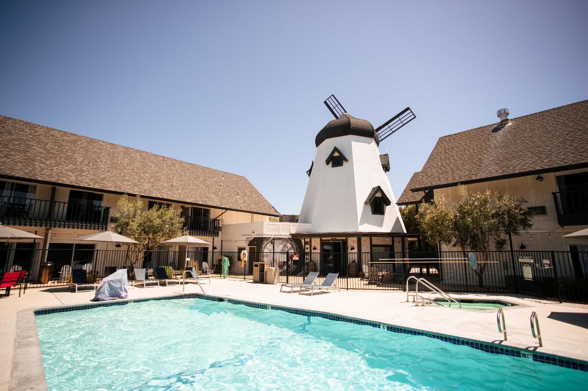 Sideways Inn