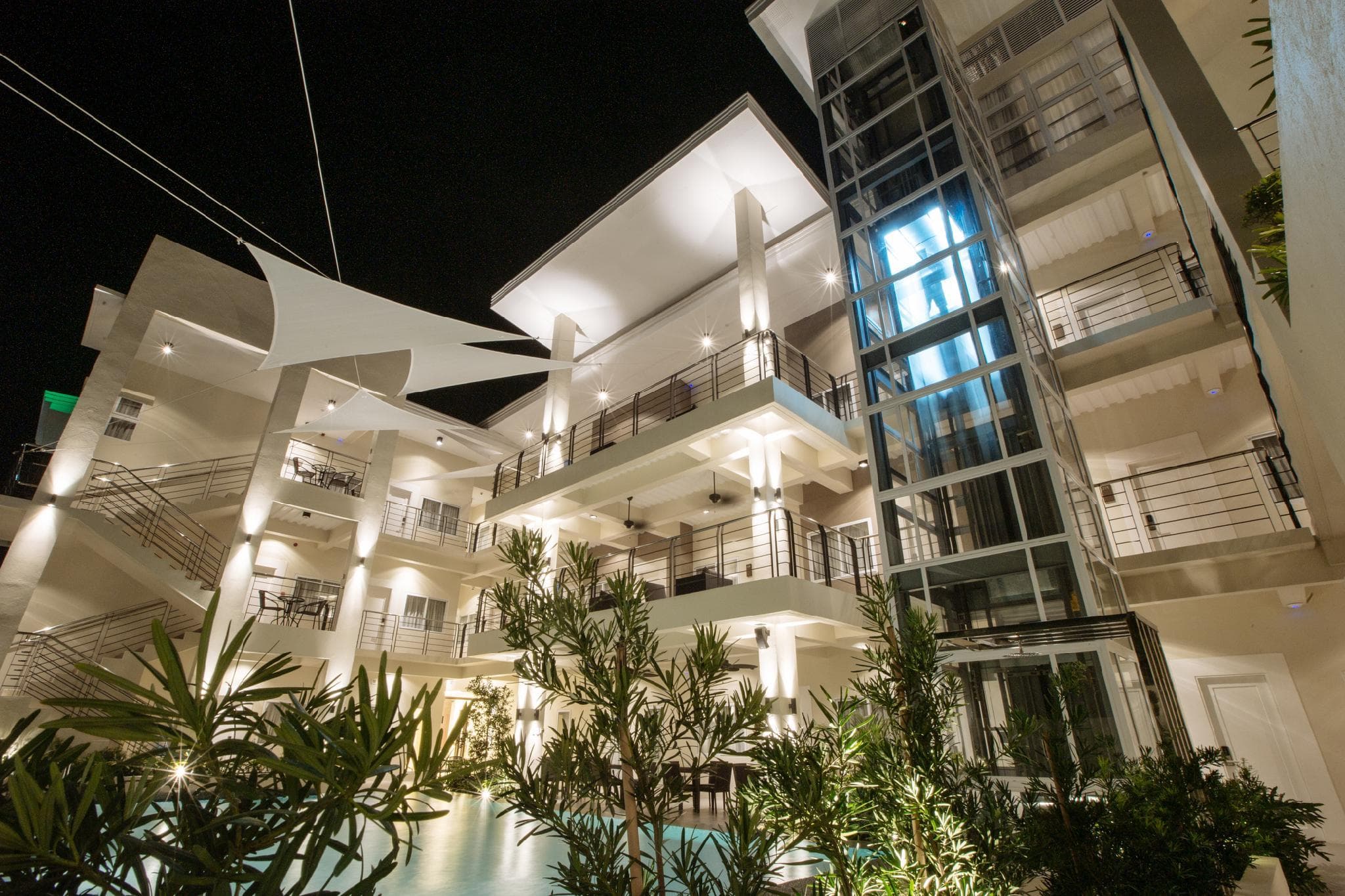 Rovira Suites