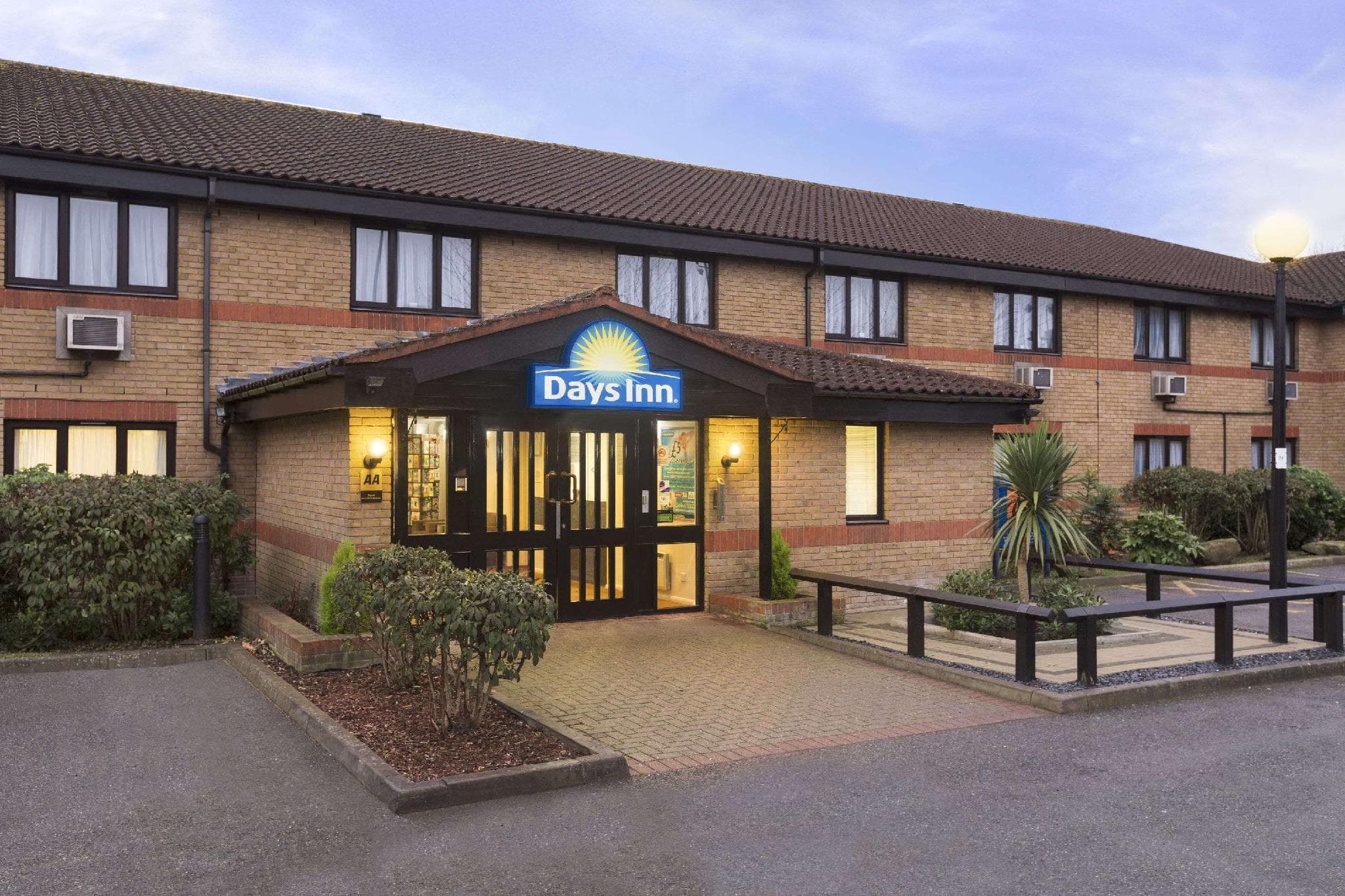 Days Inn by Wyndham London Stansted Airport