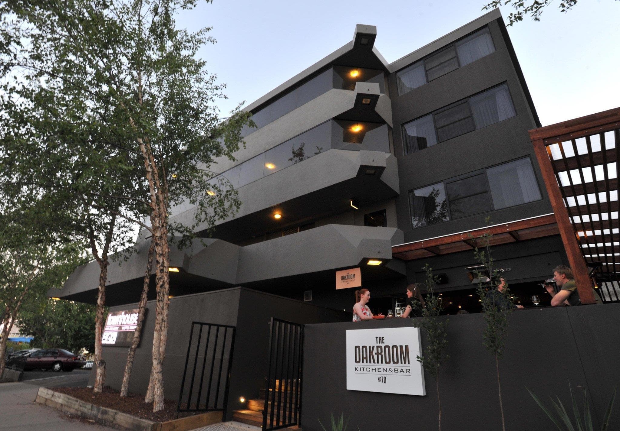 Townhouse Hotel