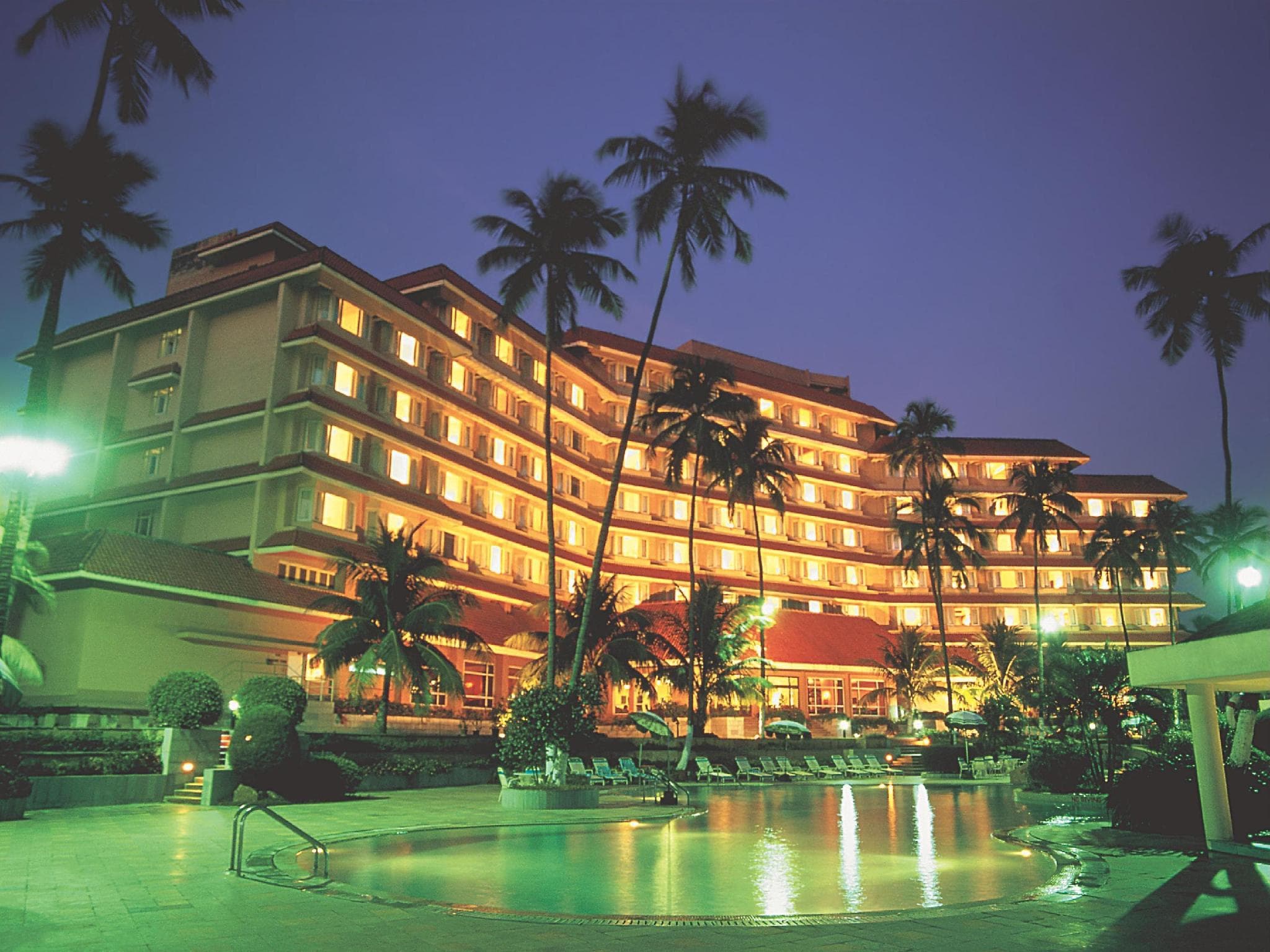 The Retreat - Hotel & Convention Centre