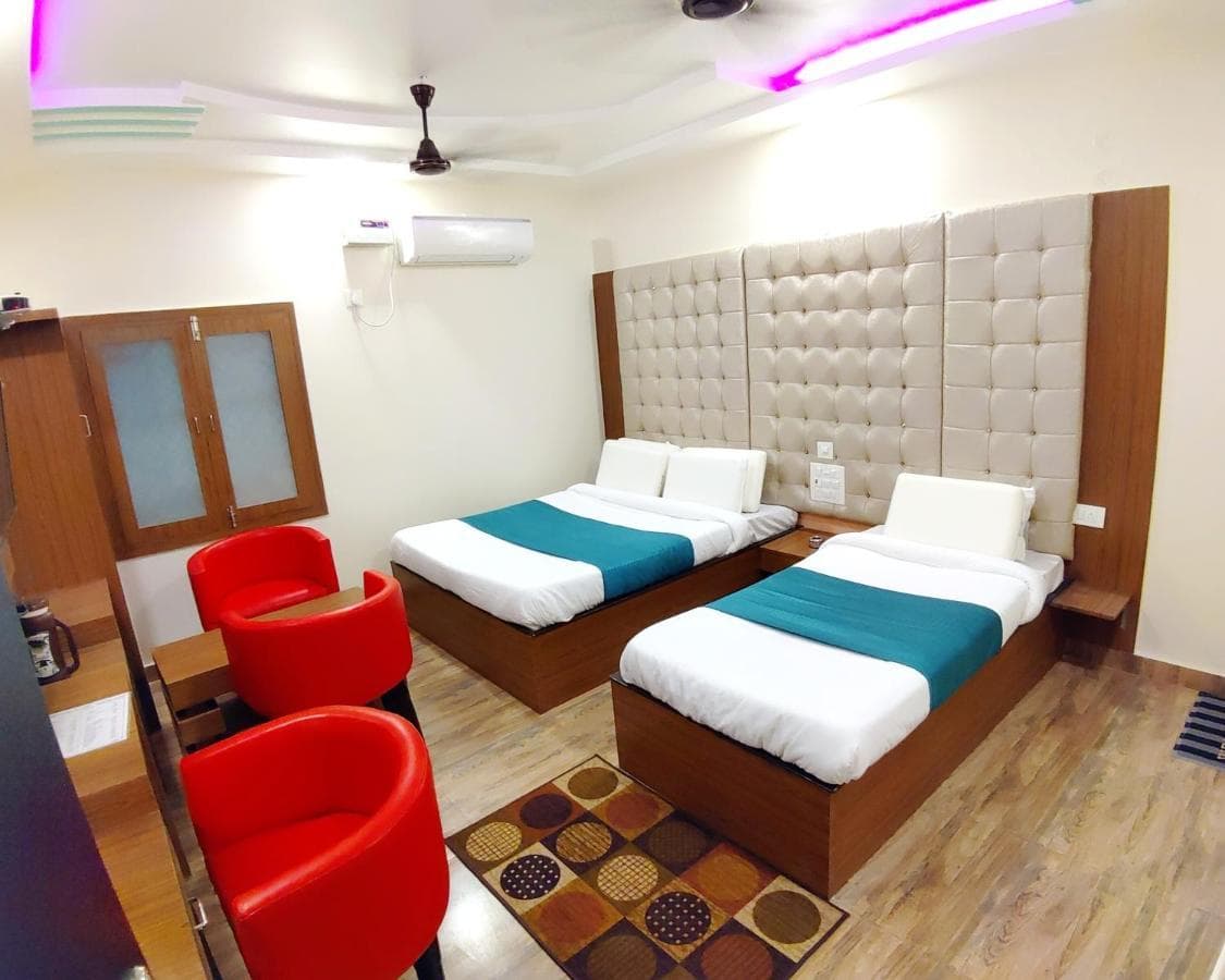City Hotel Prayagraj