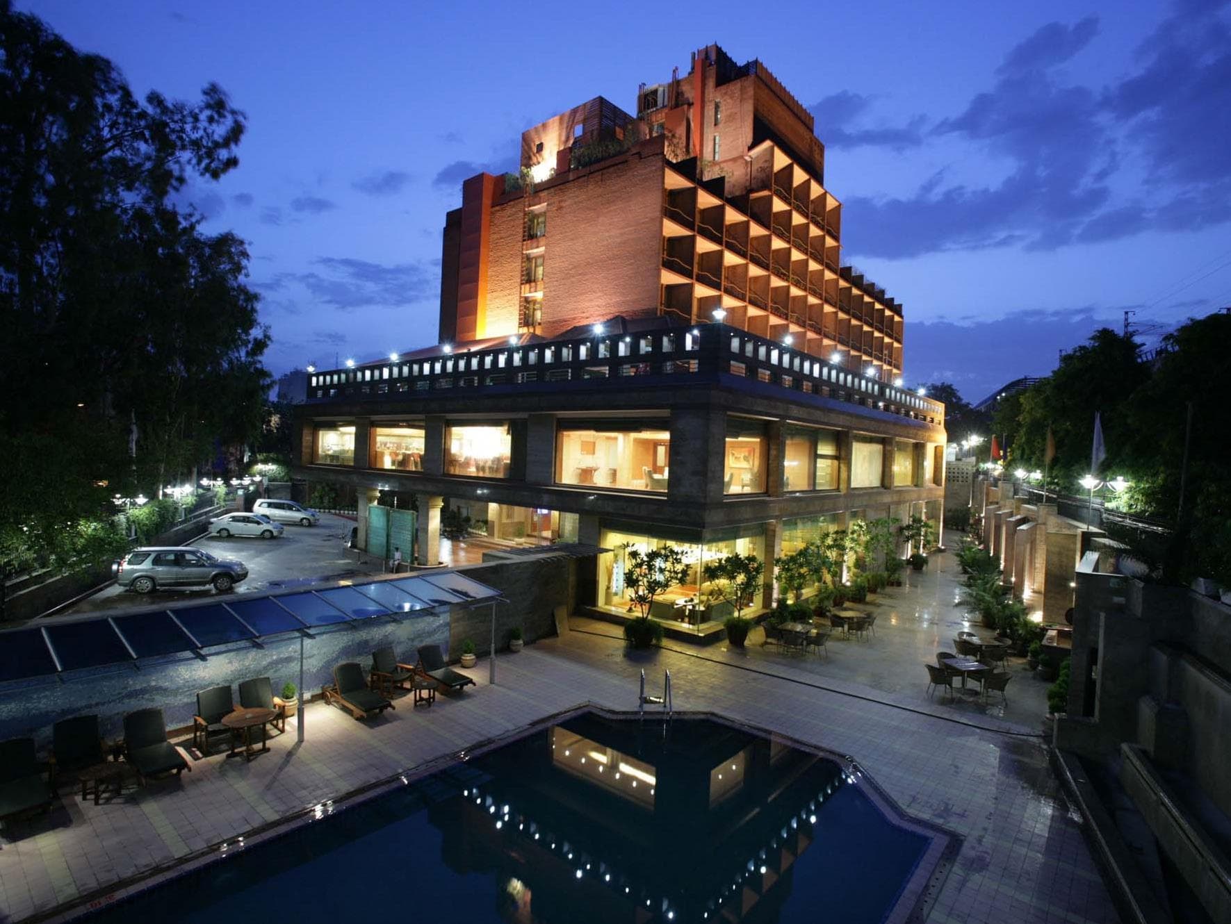 Jaypee Siddharth Hotel
